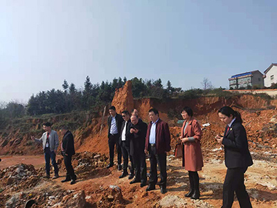 婁底市浩天環(huán)?？萍加邢薰?婁底危險廢物經(jīng)營,環(huán)保技術(shù)開發(fā)及咨詢推廣,環(huán)境設(shè)施建設(shè),危險廢物運(yùn)營管理